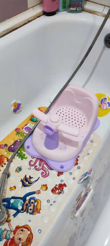 Не было 4 присоски, не критично для меня. Всё равно забрали)