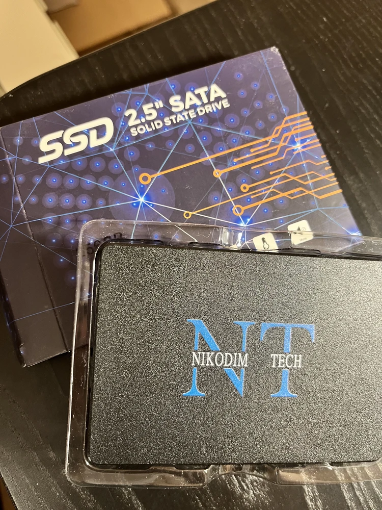 Отличный ssd диск, ускоряет устройство, качество порадовало