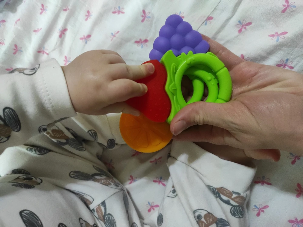 Хорошие мягкие грызунки. Приятные. Их можно посадить на колечко и будет вообще отлично.